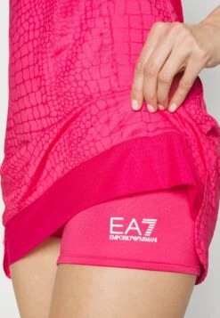 EA7 Emporio Armani Tennis Pro Freestyle Dress - Jurken - Fancy Pink Yarrow 12 EA7 Emporio Armani Tennis Pro Freestyle Dress - Jurken - Fancy Pink Yarrow -Dames Kledings Winkel 00859aa4c2da46fbb7390be84638e9aa