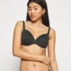 Chantelle Chic Essential Spacer - Beugel Bh - Schwarz -Dames Kledings Winkel 0676f171d0654ae7a76b82d19009b406