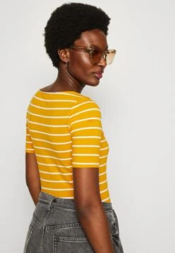 Anna Field T-Shirt Print - Dark Yellow/White 13 Anna Field T-Shirt Print - Dark Yellow/White -Dames Kledings Winkel 0b293c78d10e462089578b6c7e2736dd