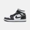 Wmns Air Jordan 1 Mid 365 - Sneakers Hoog - White/Black -Dames Kledings Winkel 0bcaa7bb03af437796a07f3fa7d9b2b1
