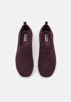 Go Walk Trainers - Sportieve Wandelschoenen - Burgundy -Dames Kledings Winkel 0e80057ca1724da2b0159c4b36e31524