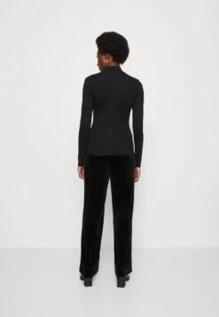 Anna Field Longsleeve - Black 10 Anna Field Longsleeve - Black -Dames Kledings Winkel 0f084bfde22c4bd9b9504226bde2f640