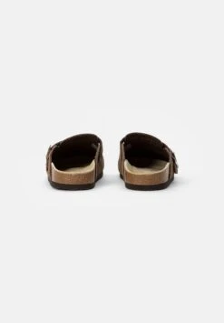 Pier One Leather Unisex - Pantoffels - Brown -Dames Kledings Winkel 18a09b6c3e71439784e427988b058842