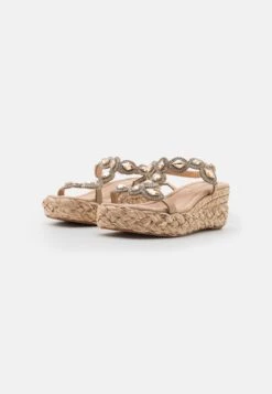Alma En Pena Sandalen Met Sleehak - Beige -Dames Kledings Winkel 18e6400368264c168d0a8dddaff3793e