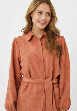 Moves Kilban - Blousejurk - Hot Sauce -Dames Kledings Winkel 35bde3f666f64b8c80c5510a8d1f968e