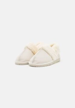 Pier One Pantoffels - White -Dames Kledings Winkel 3d24649a22144e62b50d5c178dda582a
