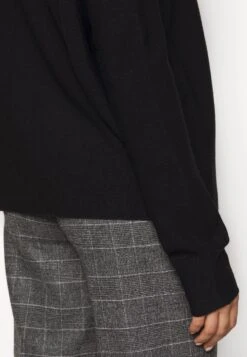 DRYKORN Liora - Trui - Schwarz -Dames Kledings Winkel 3d8d7de74a5744b9be0e98118af4a622