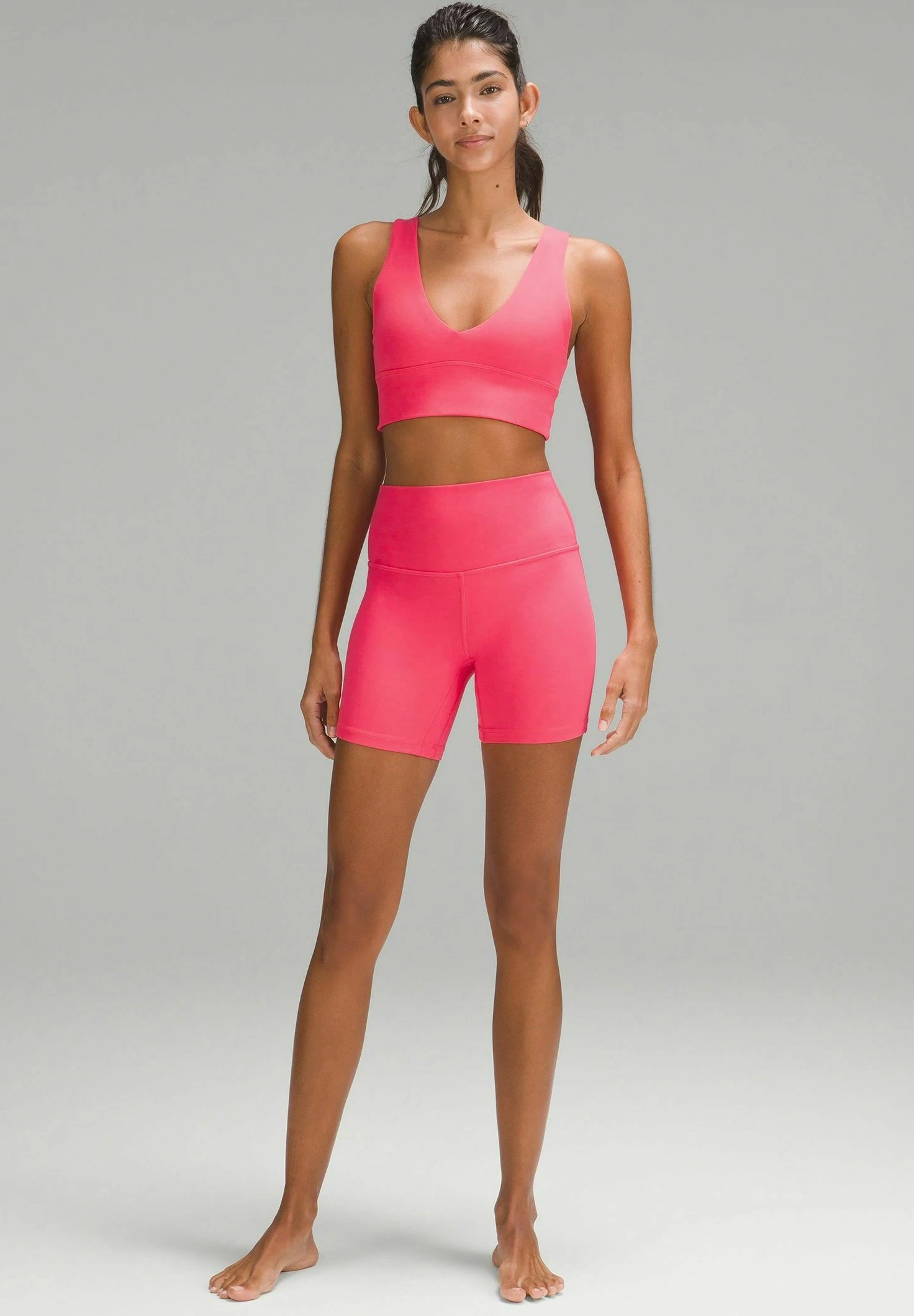 Lululemon Align™ V-Neck A/B - Sport-Bh Met Medium Support - Lip Gloss 3 Lululemon Align™ V-Neck A/B - Sport-Bh Met Medium Support - Lip Gloss - Afbeelding 2