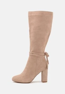 Leather - Laarzen Met Hoge Hak - Beige 9 Leather - Laarzen Met Hoge Hak - Beige -Dames Kledings Winkel 4a4006a149d14e1187a853948aef12c6