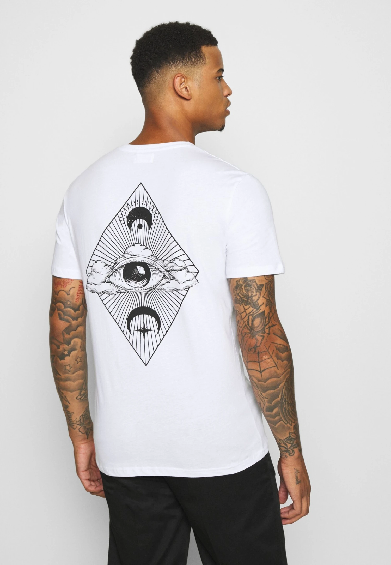 YOURTURN Eye Moon Tee Unisex - T-Shirt Print - White 3 YOURTURN Eye Moon Tee Unisex - T-Shirt Print - White