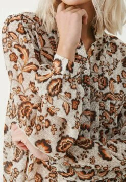 Part Two Viktorine - Overhemdblouse - Koi Japanese Flower Print 11 Part Two Viktorine - Overhemdblouse - Koi Japanese Flower Print -Dames Kledings Winkel 4cc6857efc2c4303a4486d4b463def71