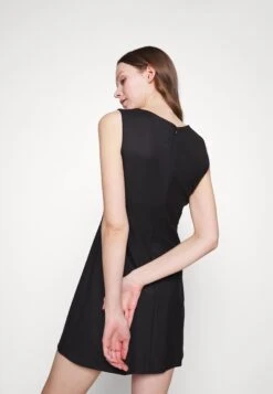 MAX & Co. Newyork - Etui-Jurk - Black -Dames Kledings Winkel 4f27e13970374fd5a70ab1174c7c3422