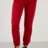 LELA Slim Fit - Trainingsbroek - Red -Dames Kledings Winkel 64c4a1b1b7234077af7625a6052603d6