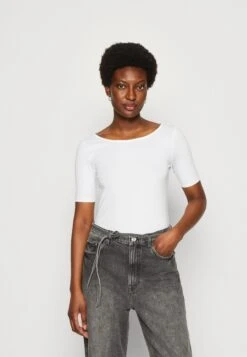 Anna Field T-Shirt Print - Dark Yellow/White 12 Anna Field T-Shirt Print - Dark Yellow/White -Dames Kledings Winkel 6b6a00b368df458aaf5c91a85226b3ba