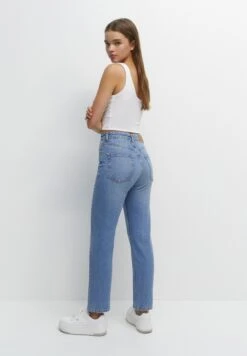 PULL & BEAR High Waist - Straight Leg Jeans - Stone Blue Denim -Dames Kledings Winkel 6da5702e8f984192a4ba0f407dee59b1
