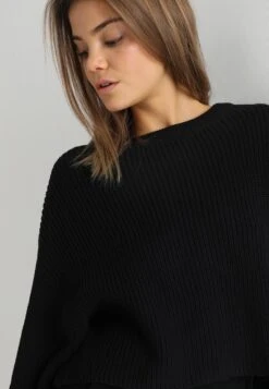 Even&Odd Cropped Jumper - Trui - Black -Dames Kledings Winkel 7158b709a0b24b25bcc975a88a9dfa80