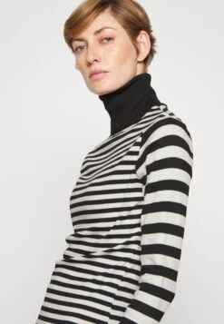 Leon Long Sleeve - Longsleeve - Zebra -Dames Kledings Winkel 743595dfb6274b09b26dd9942918a218