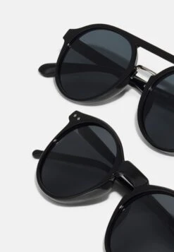 Pier One Unisex 2 Pack - Zonnebril - Black -Dames Kledings Winkel 74d856a3cce342899219470f656bd803