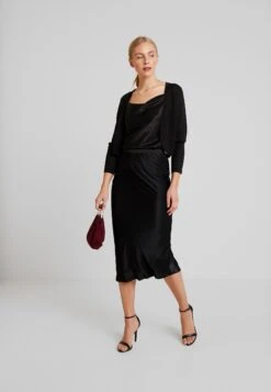 Dames Kledings Winkel -Dames Kledings Winkel 752f16b69ffa4556bf6a623e09d660a2