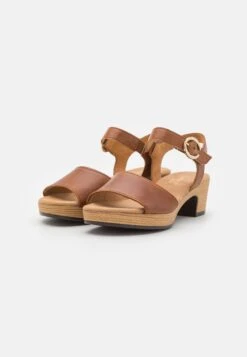 Gabor Comfort 22.071 - Clogs - Camel 10 Gabor Comfort 22.071 - Clogs - Camel -Dames Kledings Winkel 782f6dea78f74313be1d6c53cfaf619e