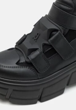 Steve Madden Trimmers - Sneakers Hoog - Black -Dames Kledings Winkel 7eaed5cff0ea43438c0e4484cc41dbf7