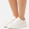 Sneakers Laag - Off-White 2 Sneakers Laag - Off-White -Dames Kledings Winkel 8b68bf586f1a40e183058872237ec298