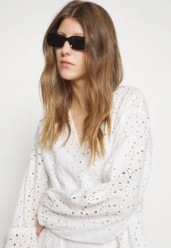 Minimum Pilma - Maxi-Jurk - White -Dames Kledings Winkel a26305ad1bce444ab42b9d0b102761d2