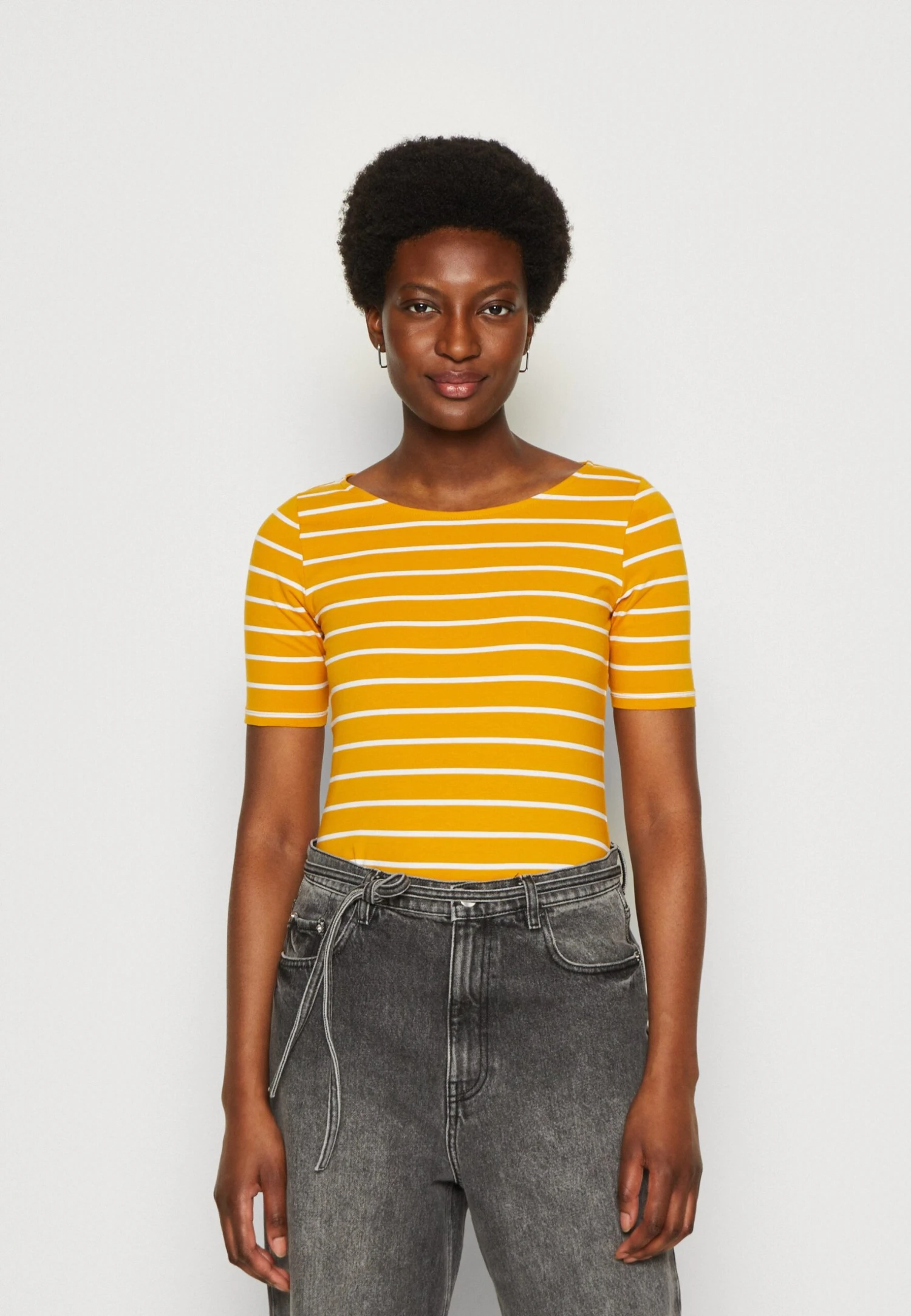Anna Field T-Shirt Print - Dark Yellow/White 4 Anna Field T-Shirt Print - Dark Yellow/White - Afbeelding 2