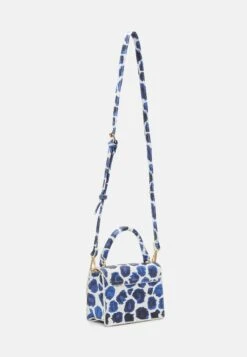 Dames Kledings Winkel -Dames Kledings Winkel aeb8087bccbf495789a6b76e264b9c93