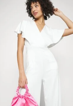 Wedding Betty V Neck Wrap - Jumpsuit - White 12 Wedding Betty V Neck Wrap - Jumpsuit - White -Dames Kledings Winkel b2be8dc283c04e949a194b3f609b96e3