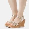Tamaris Sandalen Met Hoge Hak - Light Gold 2 Tamaris Sandalen Met Hoge Hak - Light Gold -Dames Kledings Winkel ba33cb1c8c5a4f759adf00e8c0a7ca11
