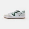 Vans Lowland Unisex - Sneakers Laag - Court Green/White -Dames Kledings Winkel bbd1b4fe95784004837229eb9de9e045