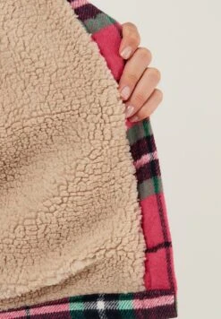 LELA Regular Fit - Jas - Fuchsia -Dames Kledings Winkel c805607aa82443cfacd0056d305651ae