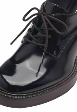 Tamaris Trotteur - Veterpumps - Mocca -Dames Kledings Winkel d248789a6a984bd39397100662817e7b