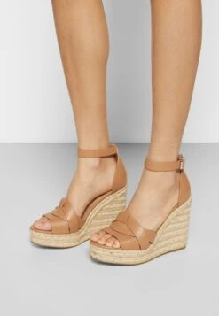 Steve Madden Sivian - Sandalen Met Hoge Hak - Camel -Dames Kledings Winkel daf19e6f2cf1455f97e29475188049aa
