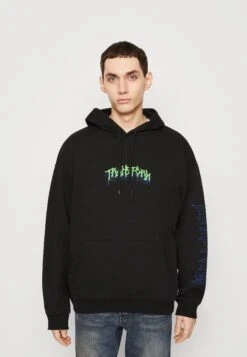 YOURTURN Transform Unisex - Sweater - Black -Dames Kledings Winkel e7eb3eca5655476980c02b64588c7505