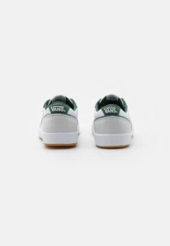 Vans Lowland Unisex - Sneakers Laag - Court Green/White 10 Vans Lowland Unisex - Sneakers Laag - Court Green/White -Dames Kledings Winkel eeaa8bd981d24f99a96506158631bdf2